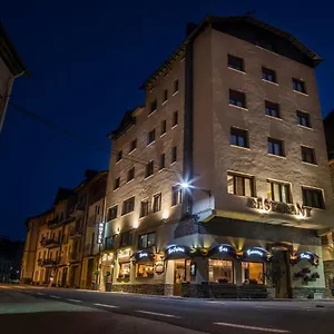  Hotel Victor